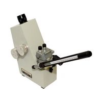 Рефрактометр ИРФ-454 Б2М с подсветкой и дополнительной шкалой