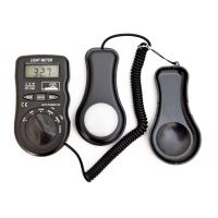 DT-1301 Люксметр